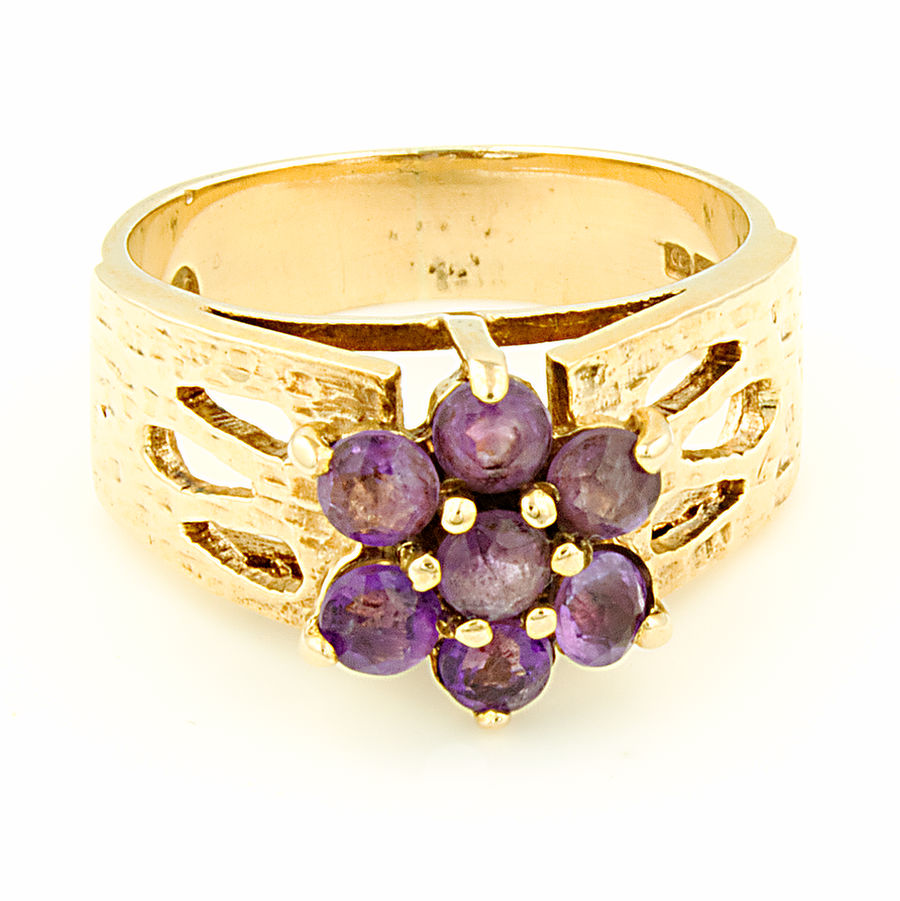 9ct gold Amethyst Cluster Ring size K